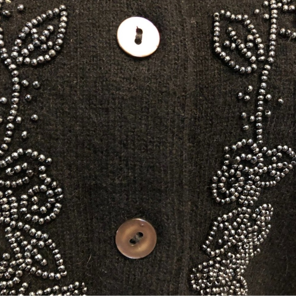 Laura Ashley Black Bead Lambswool Cardigan Size 38 - Picture 4 of 7